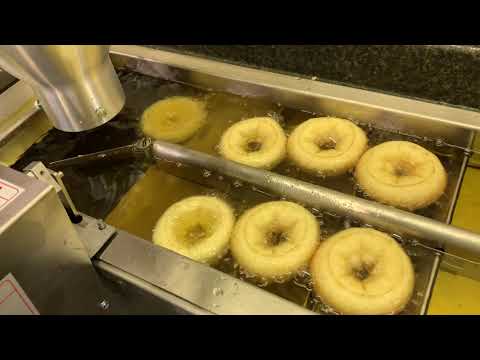 YOUTUBE VIDEO OF LIL' ORBITS SS2400 MAKING DONUTS